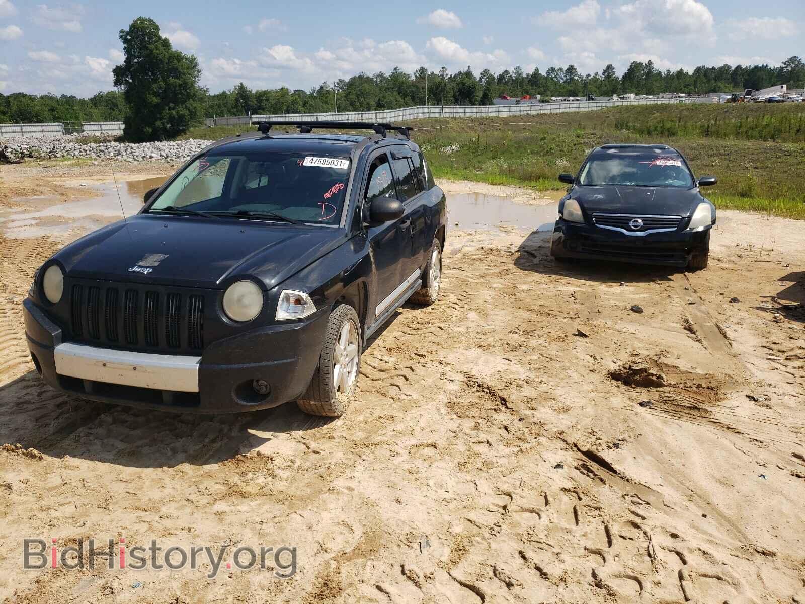 2007 JEEP COMPASS - VIN: 1J8FF57W27D143625 - Фото 2