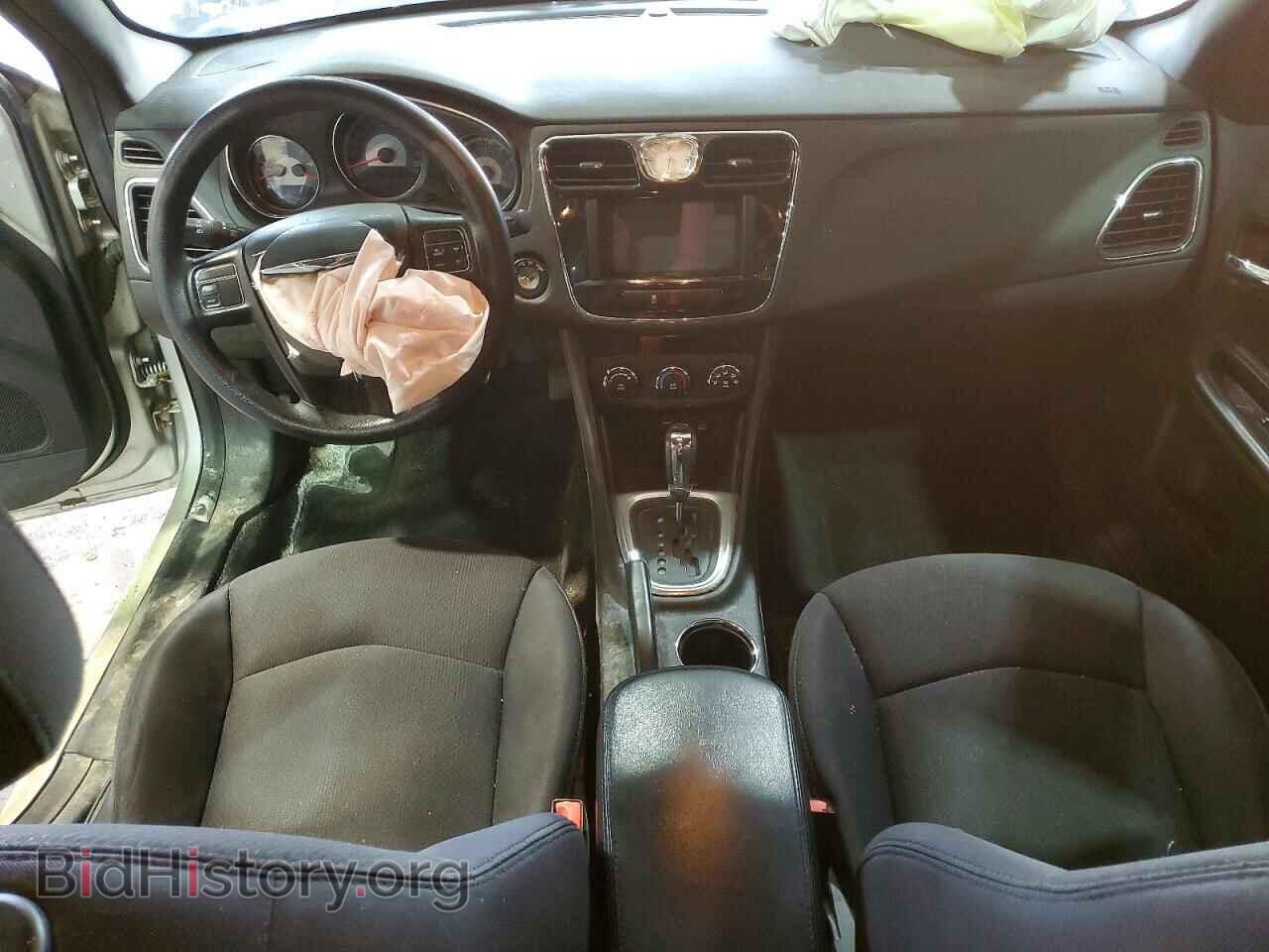 2012 CHRYSLER 200 - VIN: 1C3CCBAB6CN318748 - Photo 8