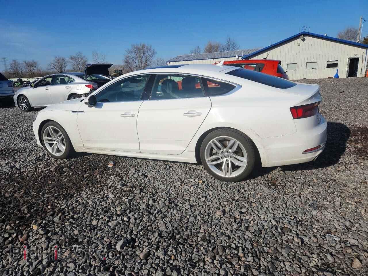 2019 AUDI A5 - VIN: WAUANCF5XKA055270 - Photo 2