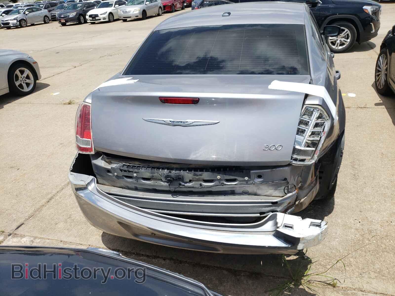 2013 CHRYSLER 300 - VIN: 2C3CCAAG3DH743506 - Фото 9