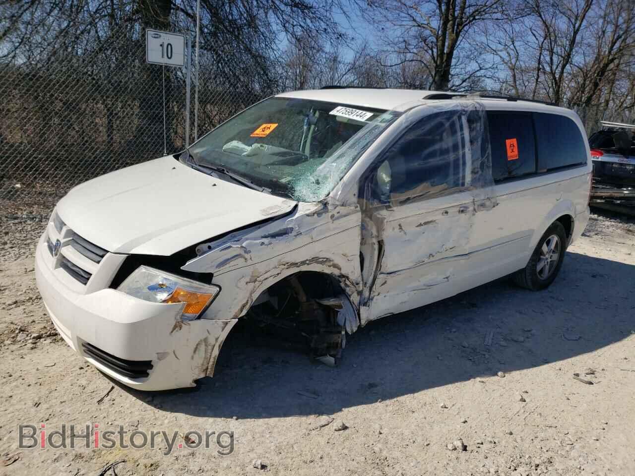 Photo 2D4RN3D18AR498813 - DODGE CARAVAN 2010