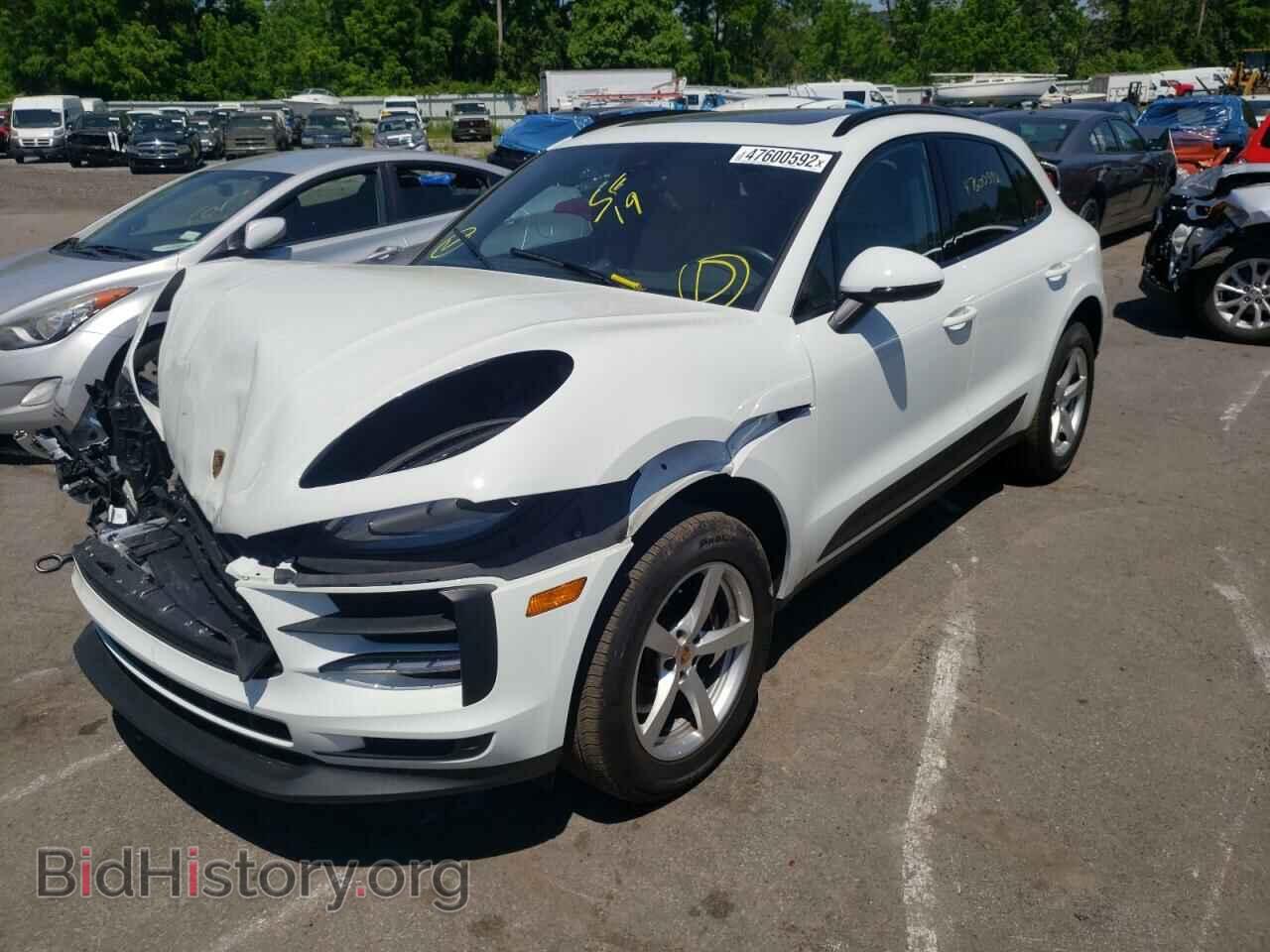 2019 PORSCHE MACAN - VIN: WP1AA2A57KLB05917 - Photo 2