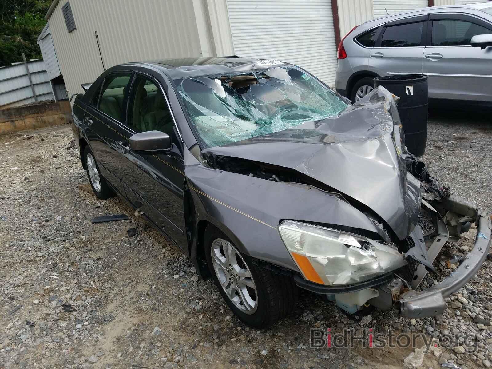 Photo 1HGCM56886A075187 - HONDA ACCORD 2006