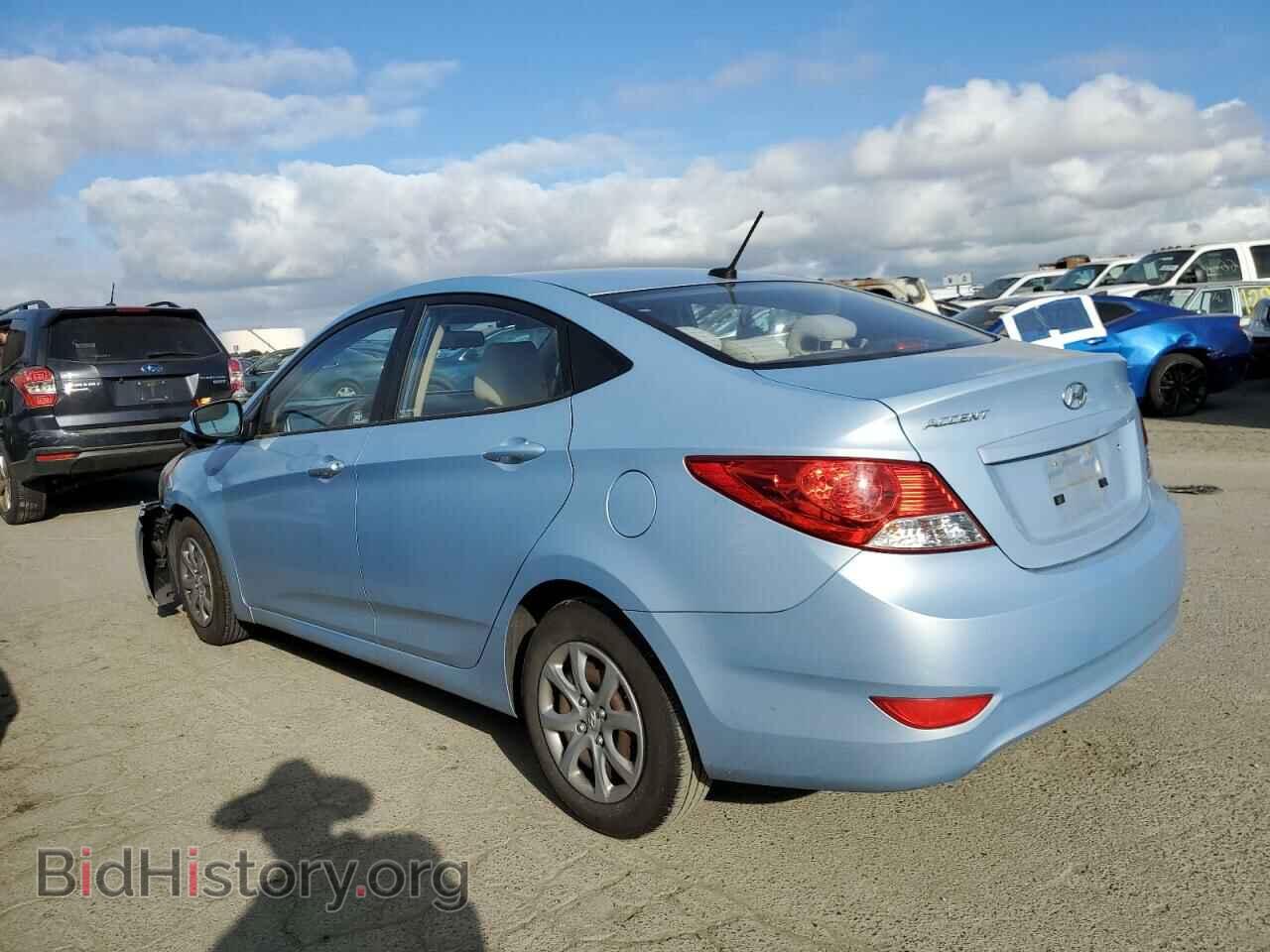 2013 HYUNDAI ACCENT - VIN: KMHCT4AE9DU537336 - Фото 2