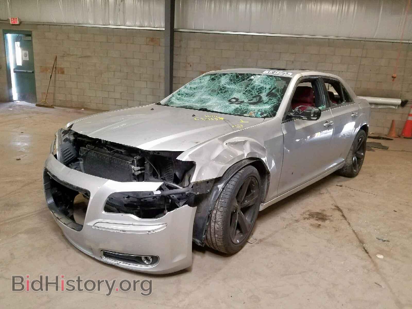 2012 CHRYSLER 300 - VIN: 2C3CCABG8CH115874 - Фото 2