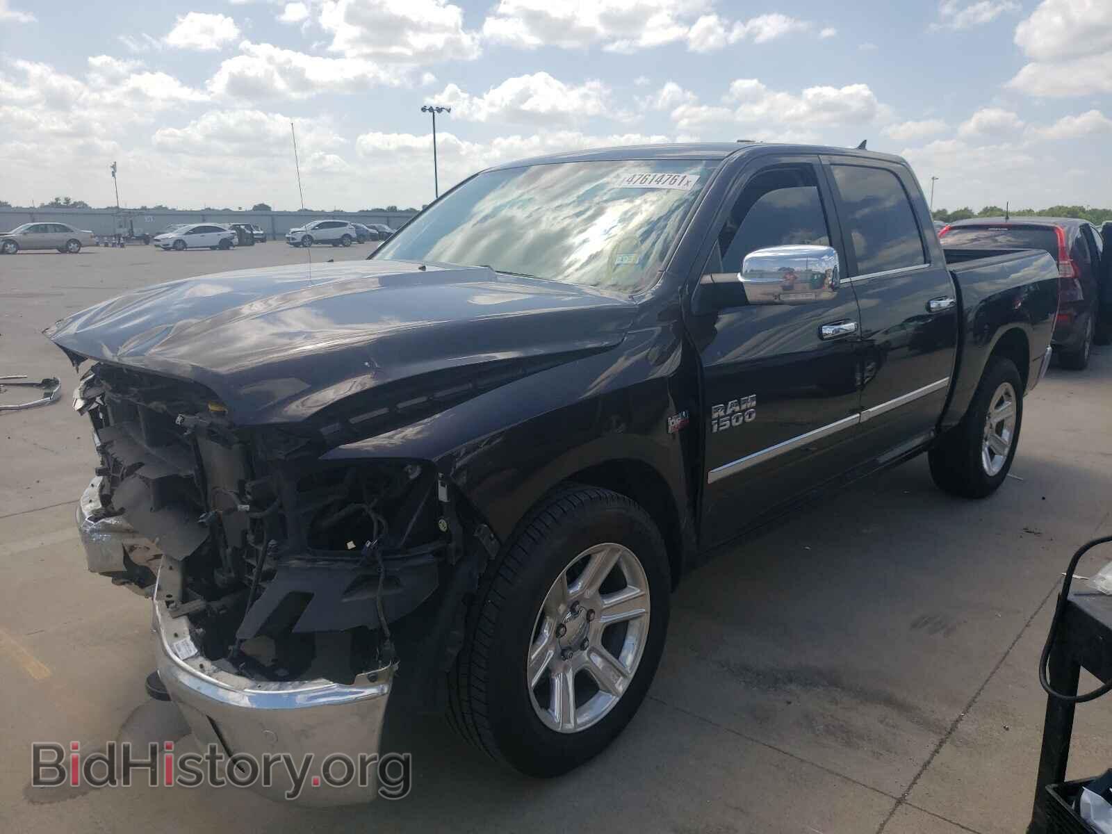 2017 RAM 1500 - VIN: 1C6RR6LT2HS662725 - Photo 2