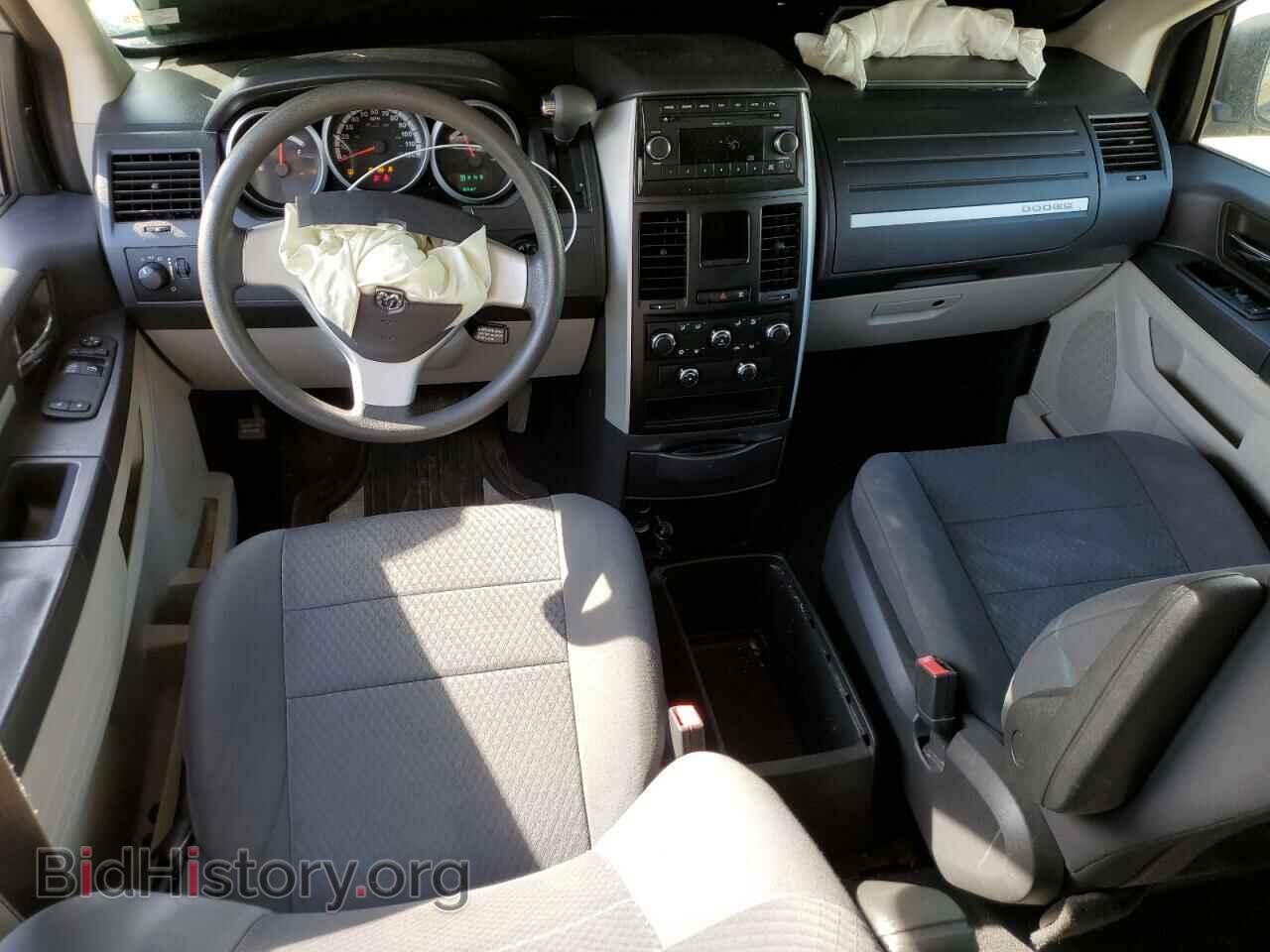 2010 DODGE All Models - VIN: 2D4RN4DE3AR144173 - Photo 8