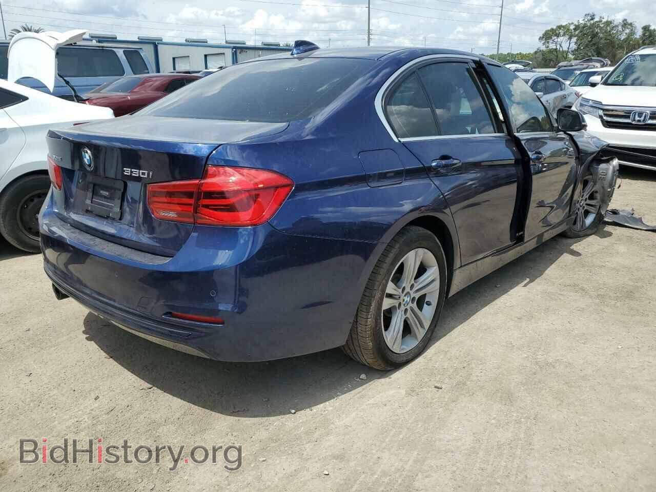 2017 BMW 3 SERIES - VIN: WBA8D9C38HA004446 - Фото 3