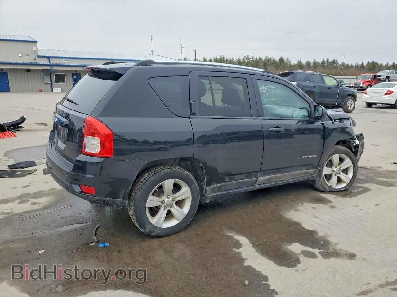 2011 JEEP COMPASS - VIN: 1J4NF1FB7BD134108 - Photo 3