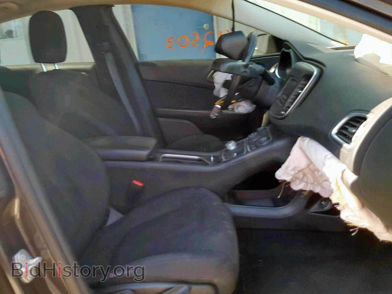 2016 CHRYSLER 200 - VIN: 1C3CCCFB1GN194232 - Photo 5
