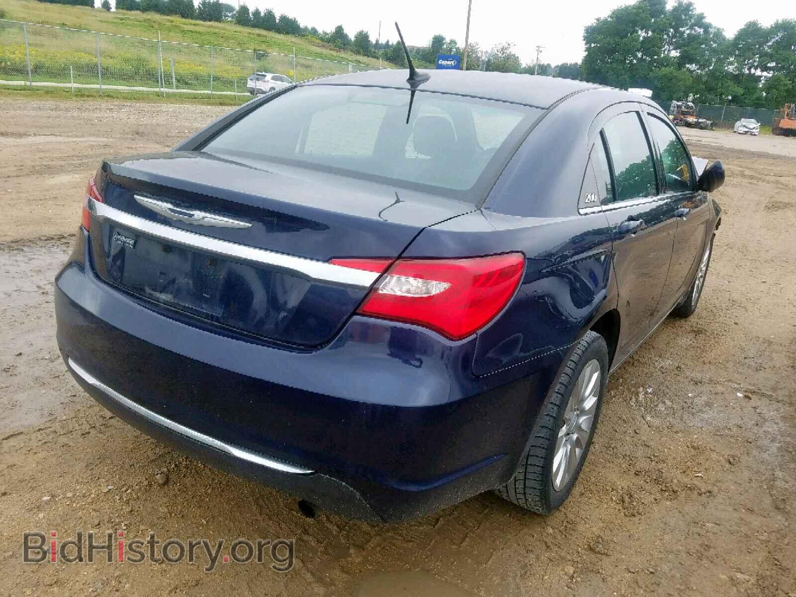 2014 CHRYSLER 200 - VIN: 1C3CCBAB4EN207831 - Фото 4