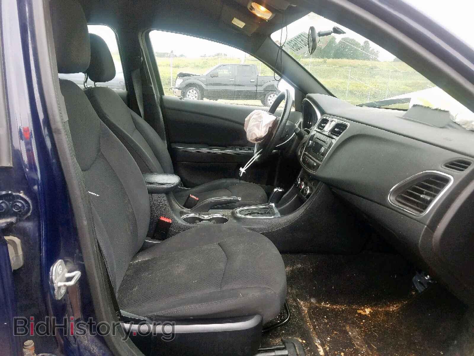 2014 CHRYSLER 200 - VIN: 1C3CCBAB4EN207831 - Фото 5