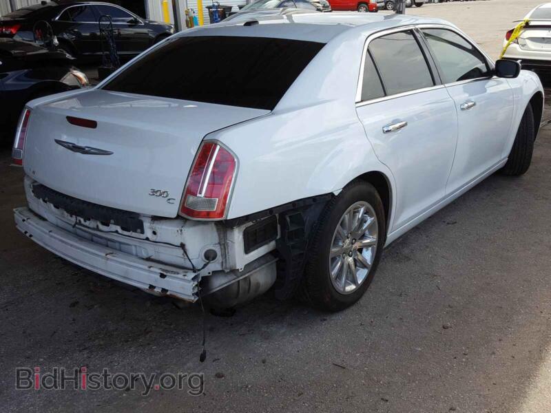 2014 Chrysler 300 (VIN 2C3CCAEG6EH373017) — фото 4 из 10