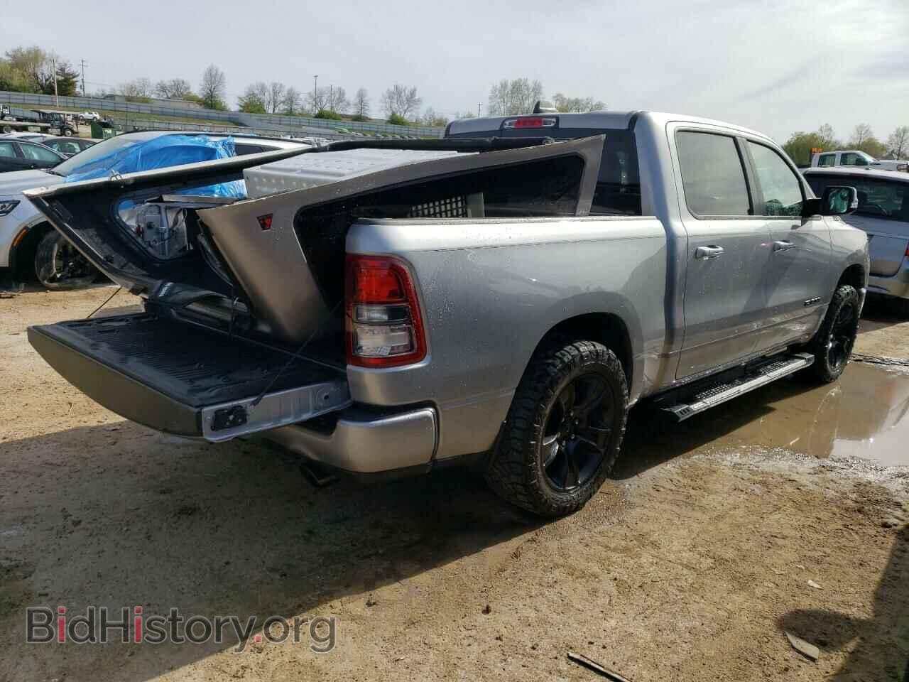 2020 RAM 1500 - VIN: 1C6SRFFT4LN159377 - Фото 3
