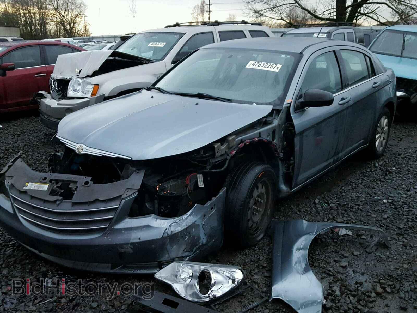 2010 CHRYSLER SEBRING - VIN: 1C3CC4FB9AN208309 - Фото 2