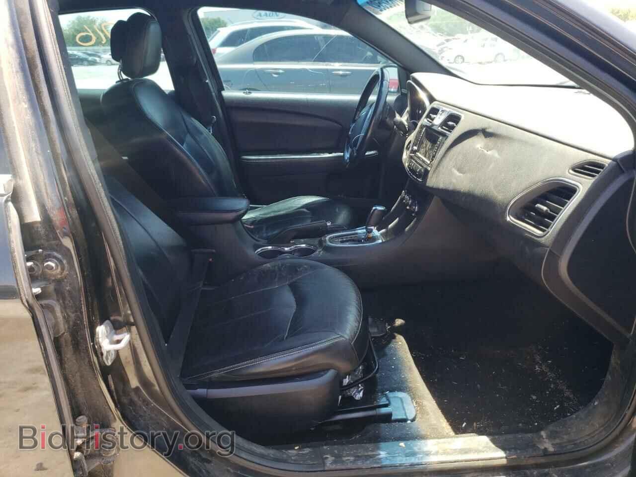 2011 CHRYSLER 200 - VIN: 1C3BC2FG8BN516150 - Photo 5