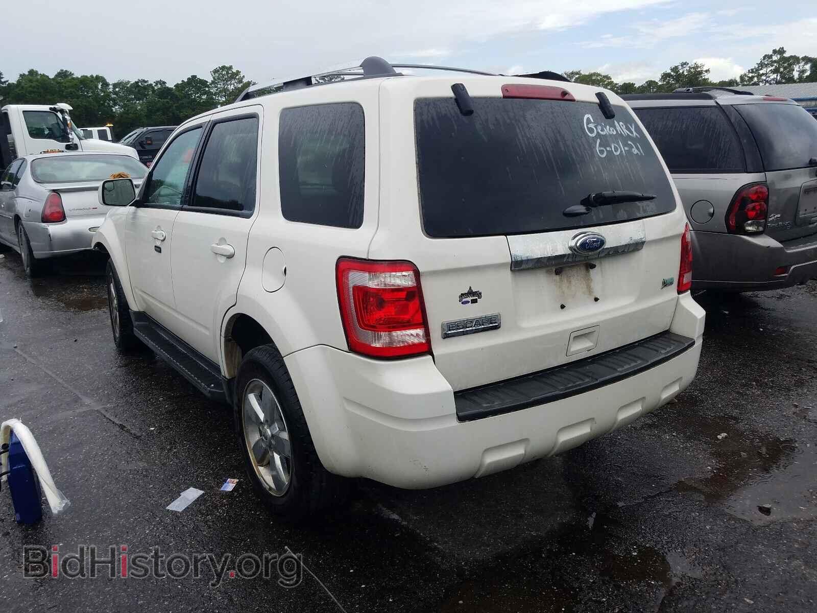 2011 FORD ESCAPE - VIN: 1FMCU0EG7BKB70091 - Фото 3