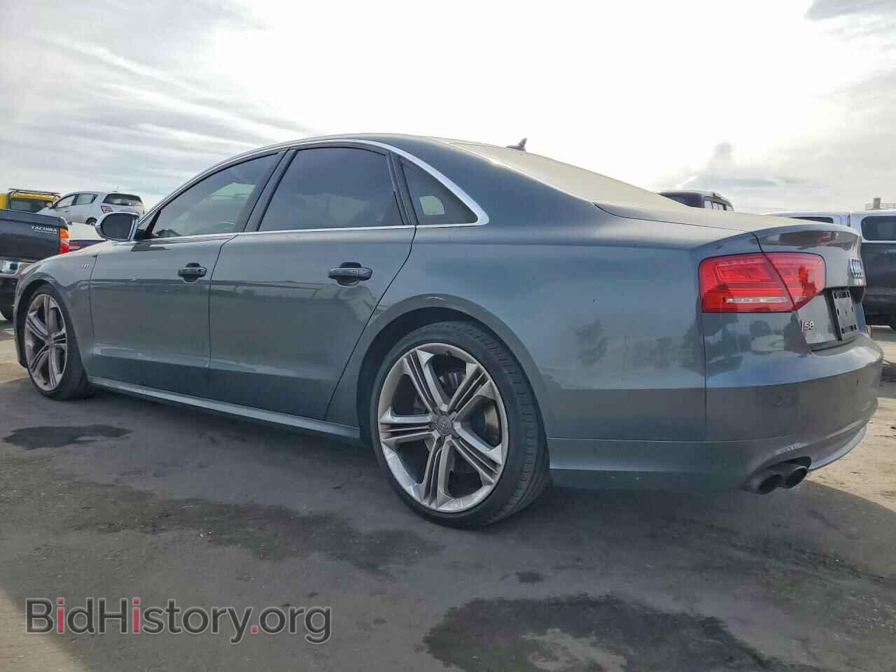 2013 AUDI S8 - VIN: WAUD2AFD0DN027409 - Photo 2