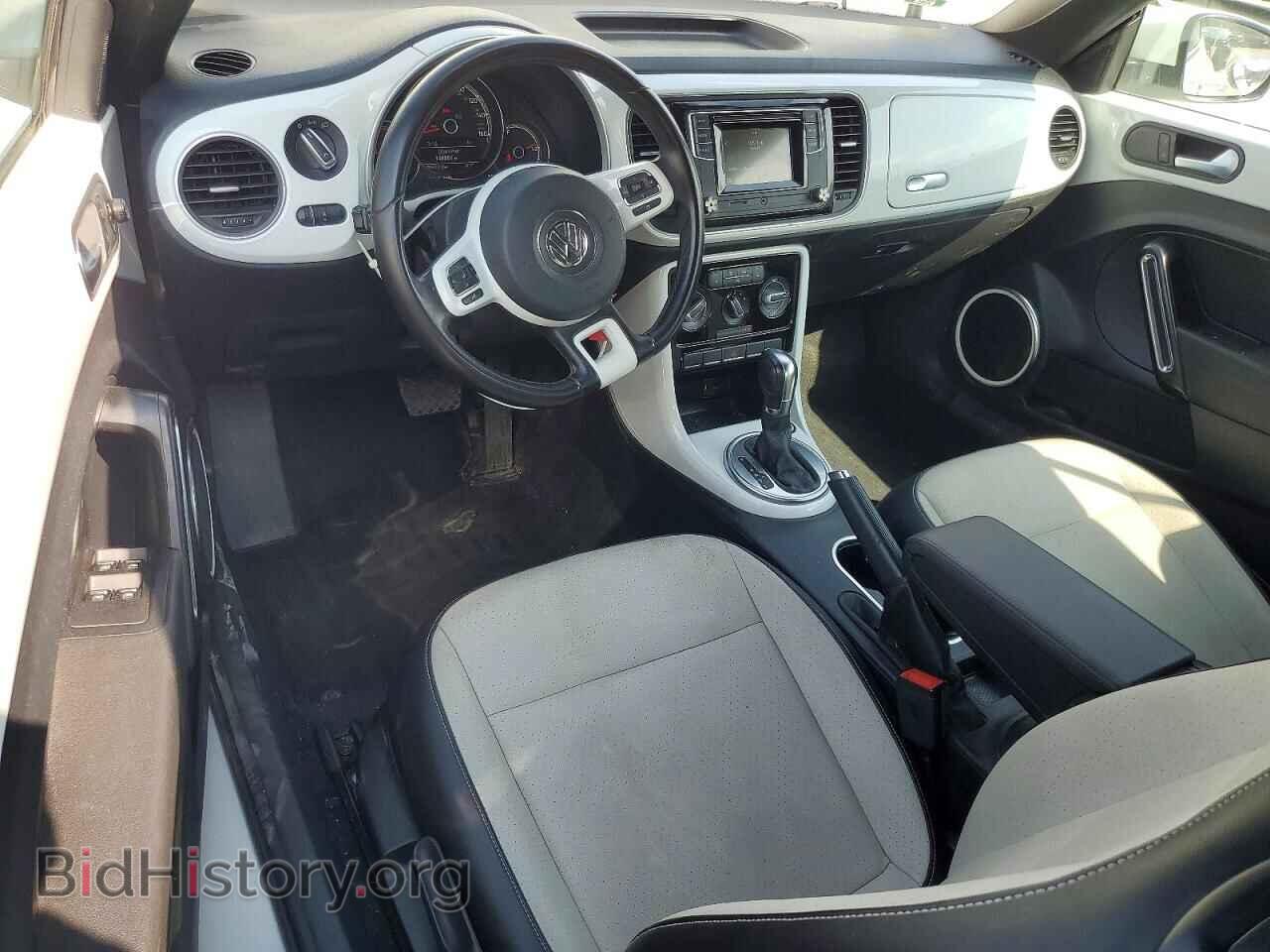 2017 VOLKSWAGEN BEETLE - VIN: 3VW517AT4HM812279 - Фото 8