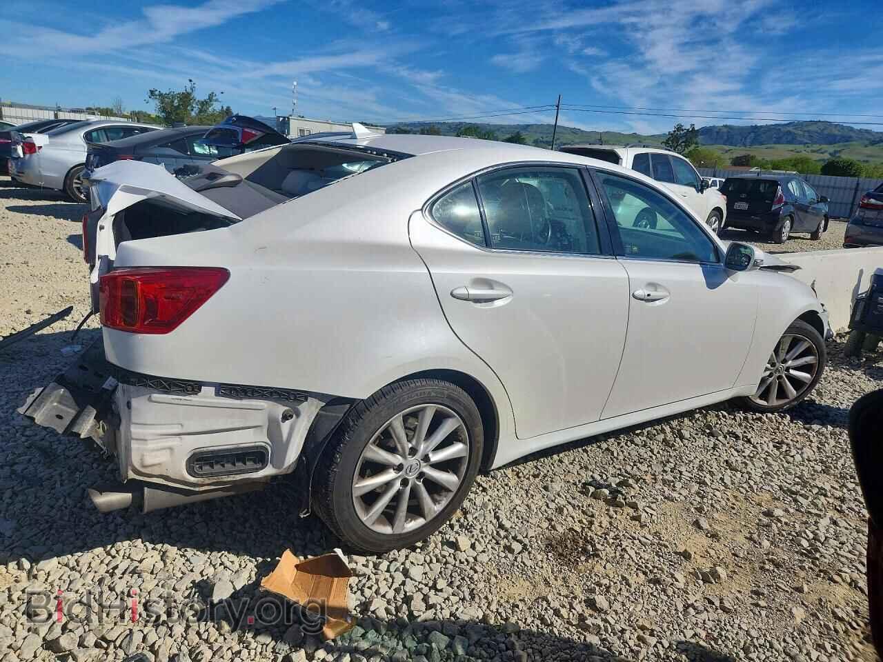 2009 LEXUS IS - VIN: JTHBK262195102588 - Photo 3