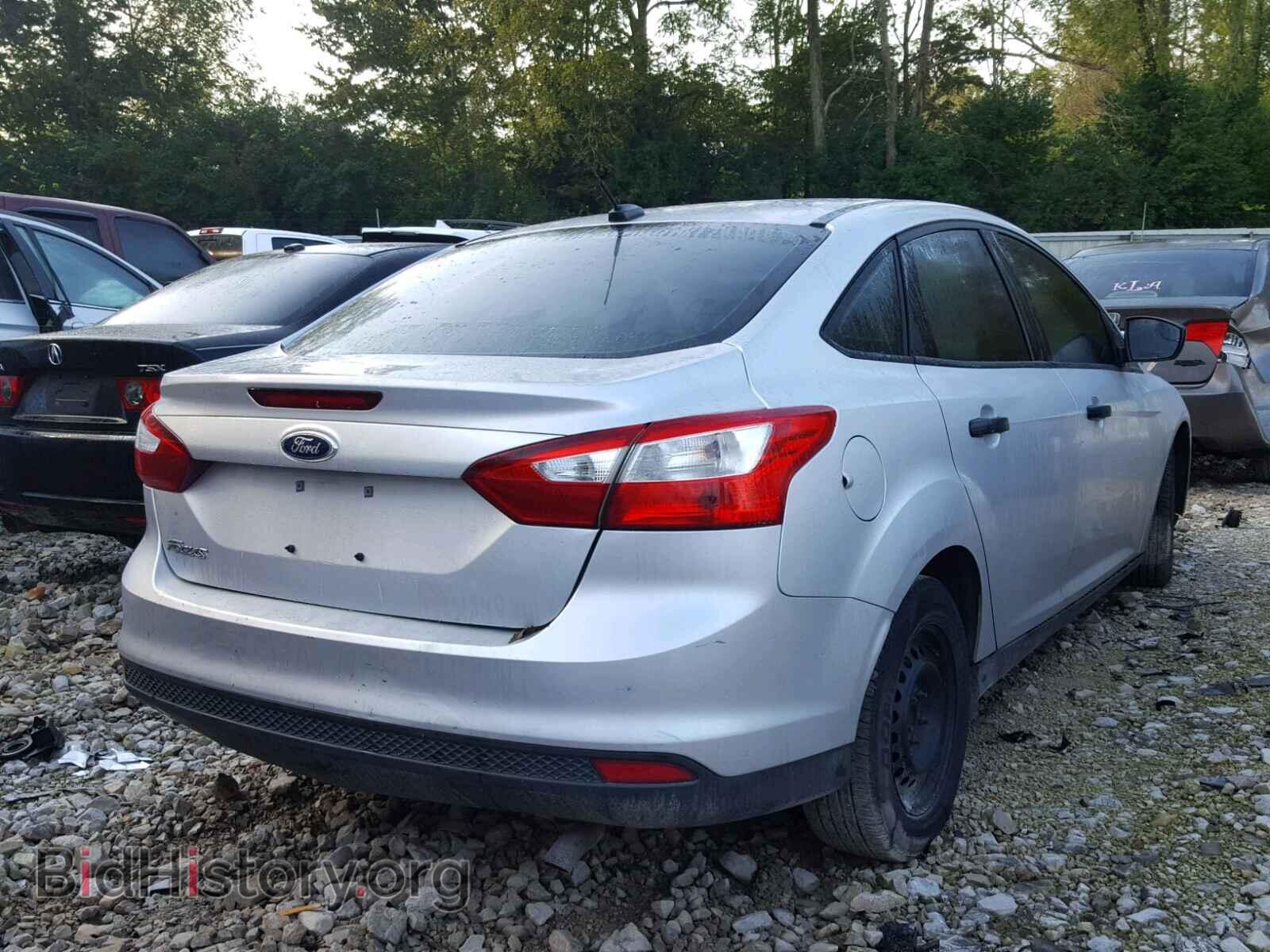 2012 FORD FOCUS - VIN: 1FAHP3E27CL329801 - Photo 4