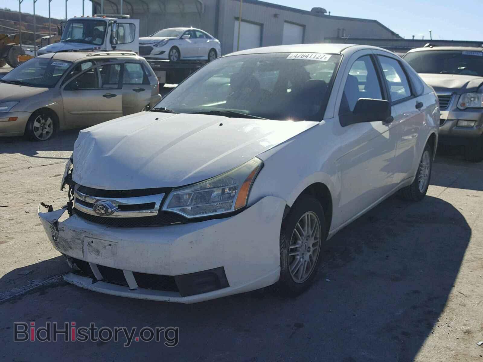 2010 FORD FOCUS - VIN: 1FAHP3FN8AW272724 - Фото 2