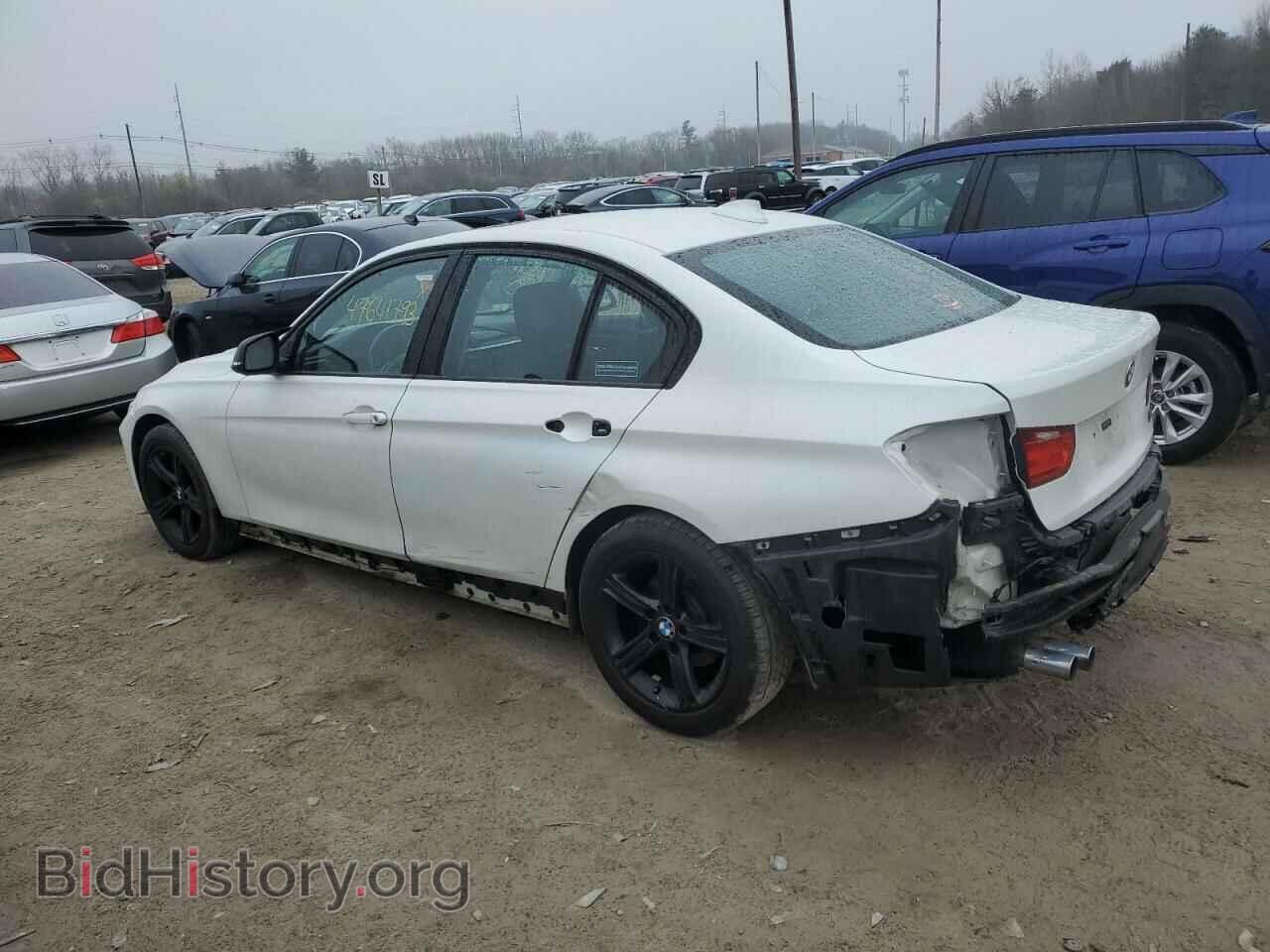 2013 BMW 3 SERIES - VIN: WBA3B3C54DF542668 - Фото 2
