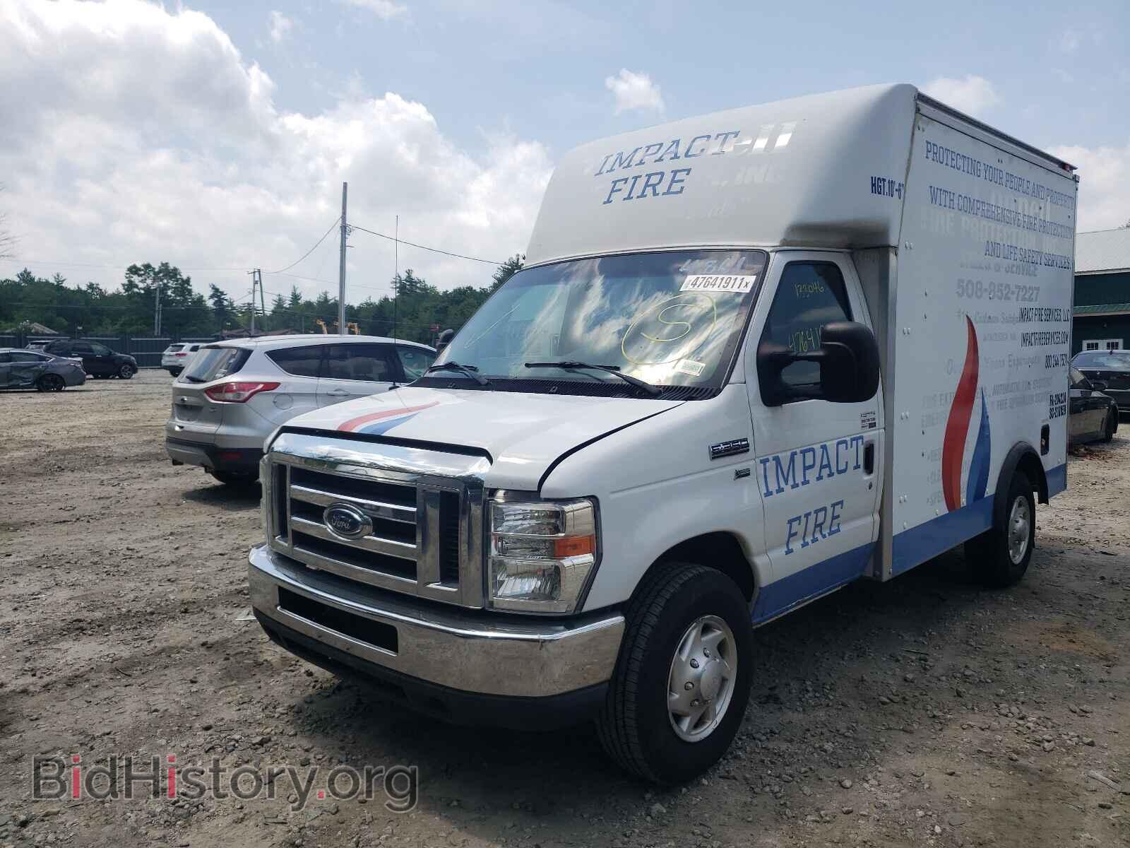 2011 FORD ECONOLINE - VIN: 1FDSE3FL9BDA04861 - Фото 2