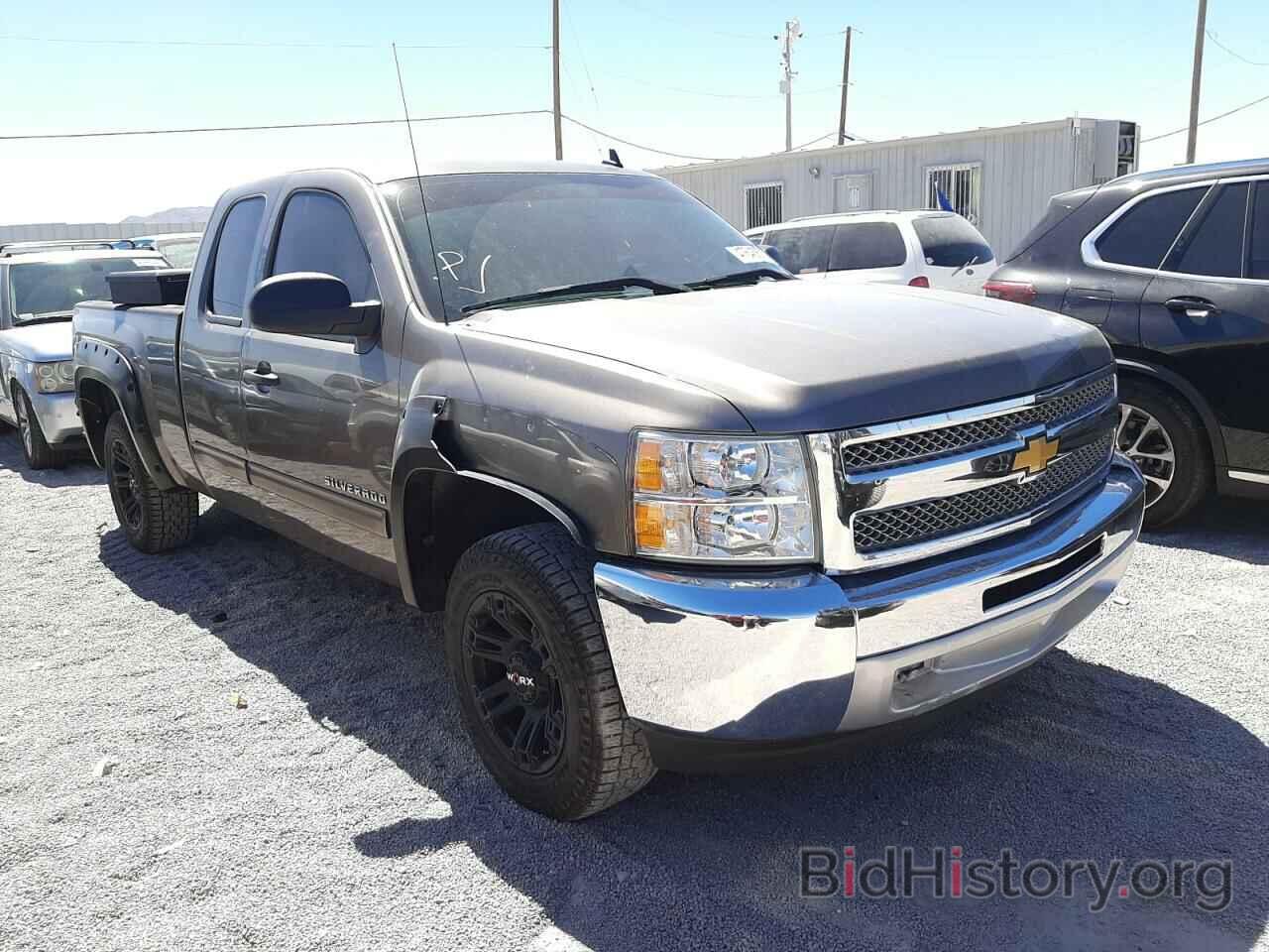 Photo 1GCRCSE07DZ218912 - CHEVROLET SILVERADO 2013