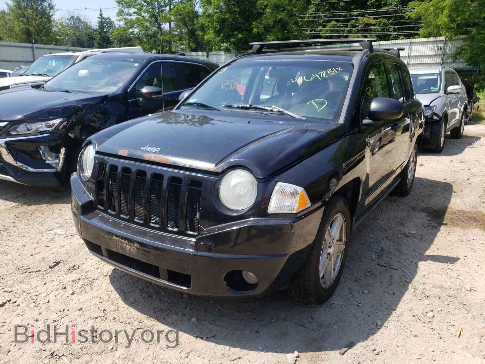 2009 JEEP COMPASS - VIN: 1J4FF47B39D137473 - Photo 2