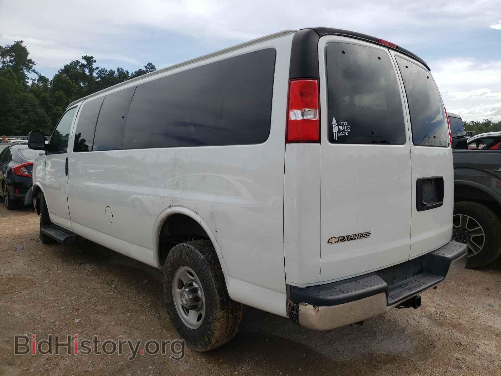 2019 CHEVROLET EXPRESS - VIN: 1GAZGPFG4K1209005 - Фото 3