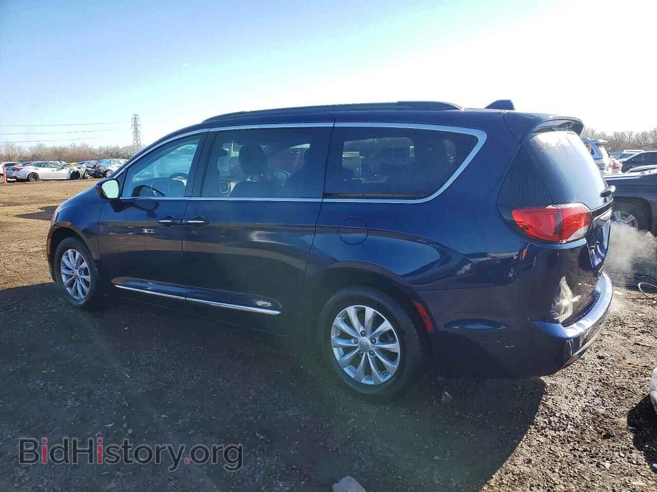 2017 CHRYSLER PACIFICA - VIN: 2C4RC1BG2HR513590 - Фото 2