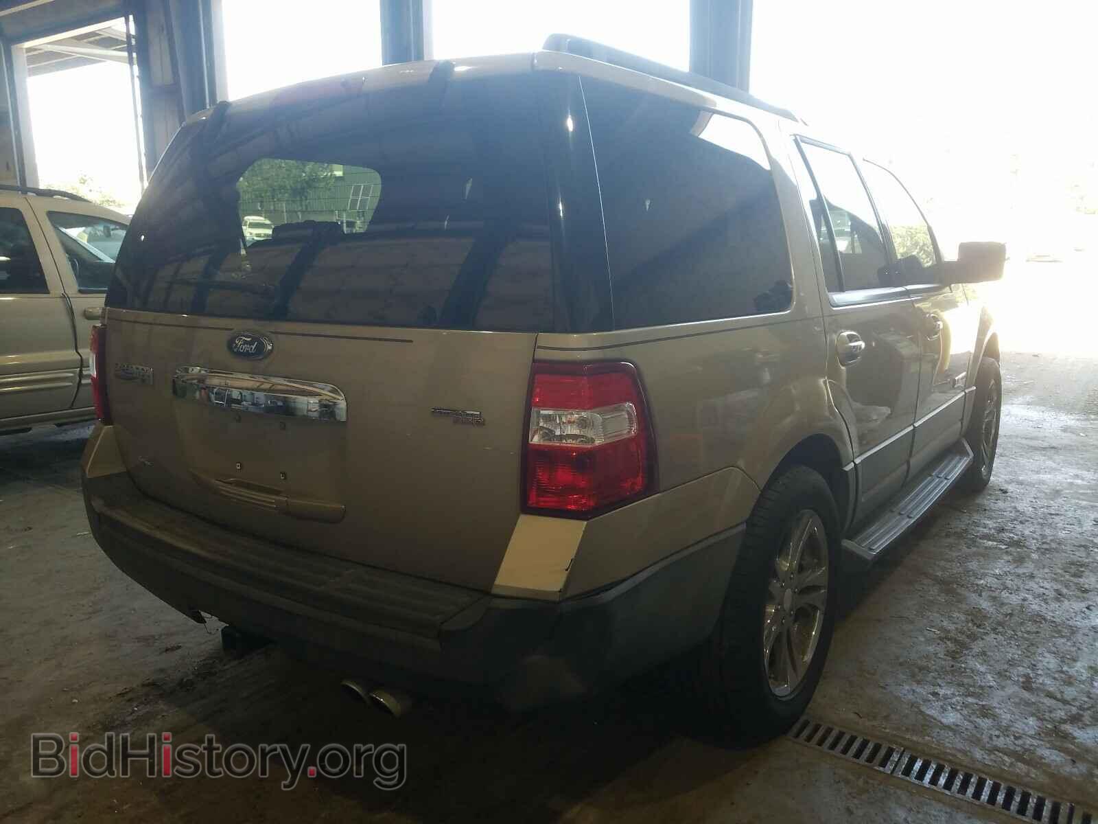 2007 FORD EXPEDITION - VIN: 1FMFU15577LA41173 - Фото 4