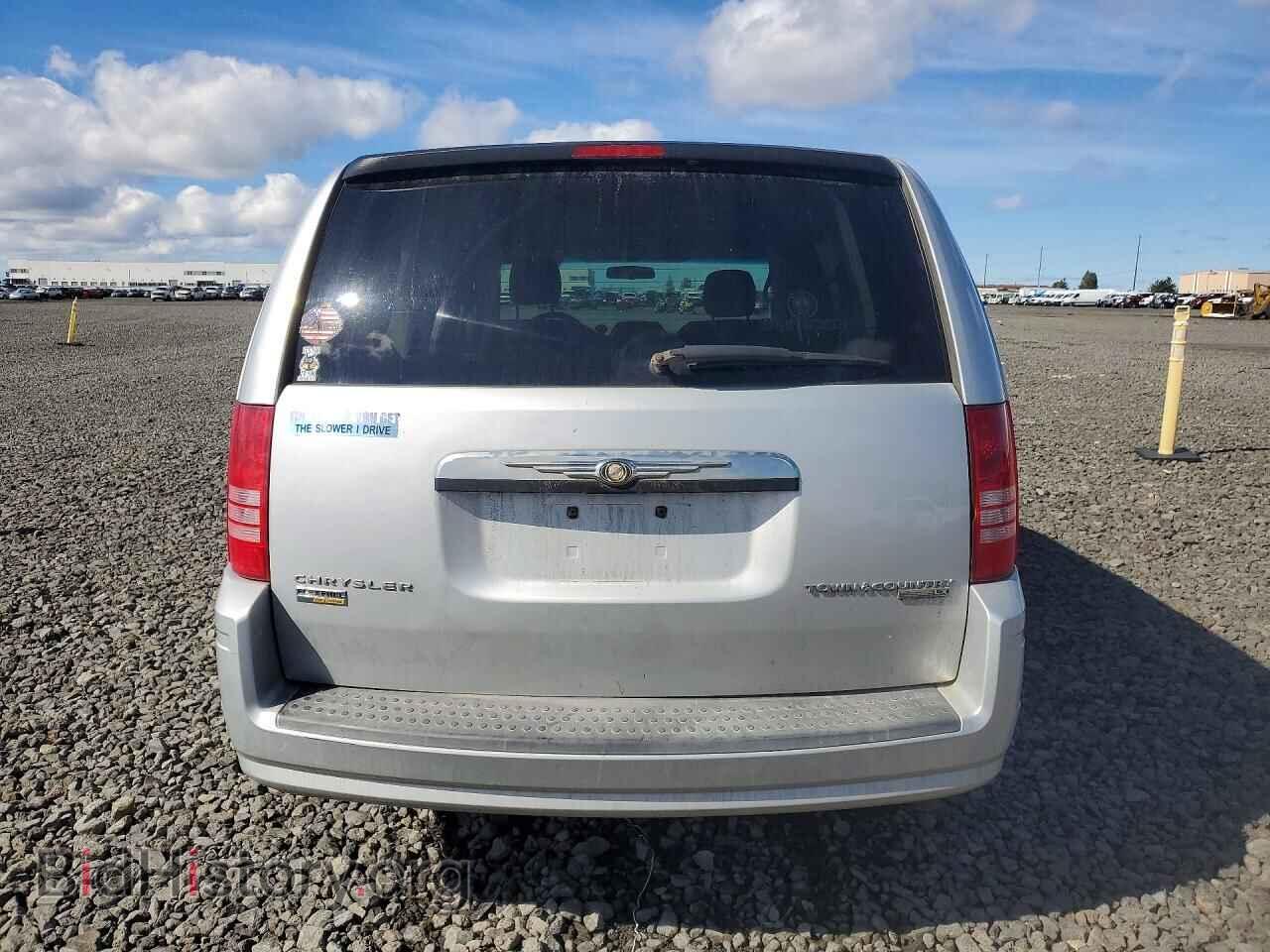 2010 CHRYSLER MINIVAN - VIN: 2A4RR4DE2AR108955 - Фото 6