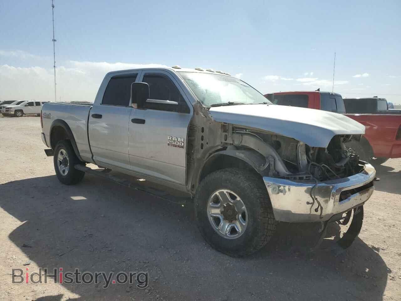 2018 RAM All Models - VIN: 3C6UR5CLXJG160580 - Фото 4