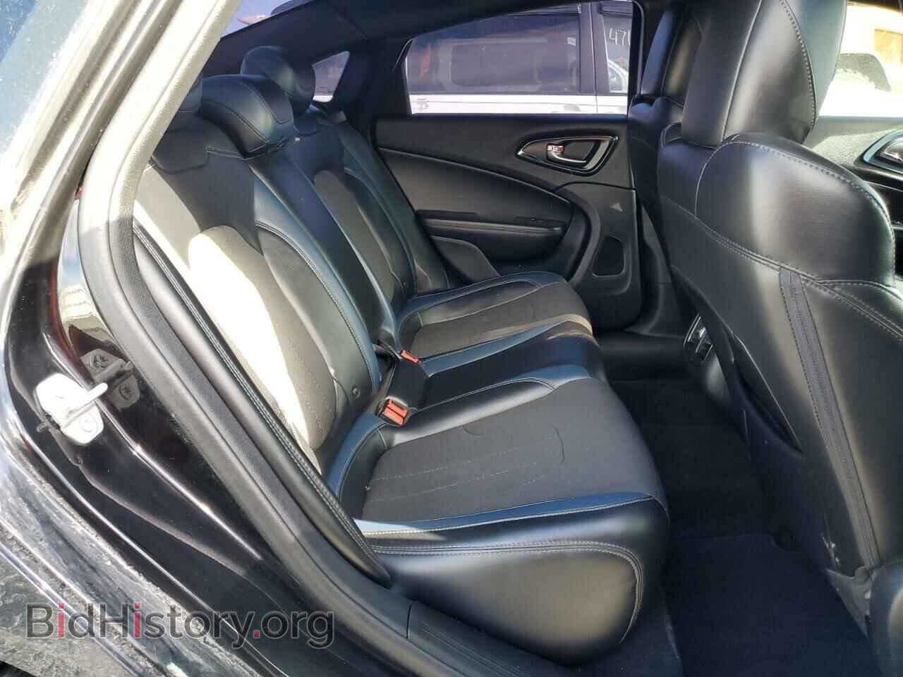 2015 CHRYSLER 200 - VIN: 1C3CCCDG2FN630177 - Фото 10