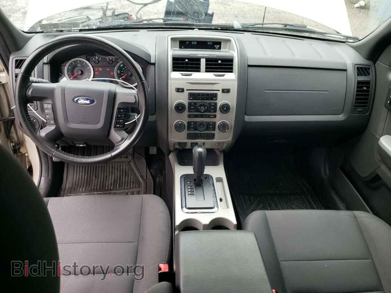2011 FORD ESCAPE - VIN: 1FMCU0D77BKC70709 - Фото 8