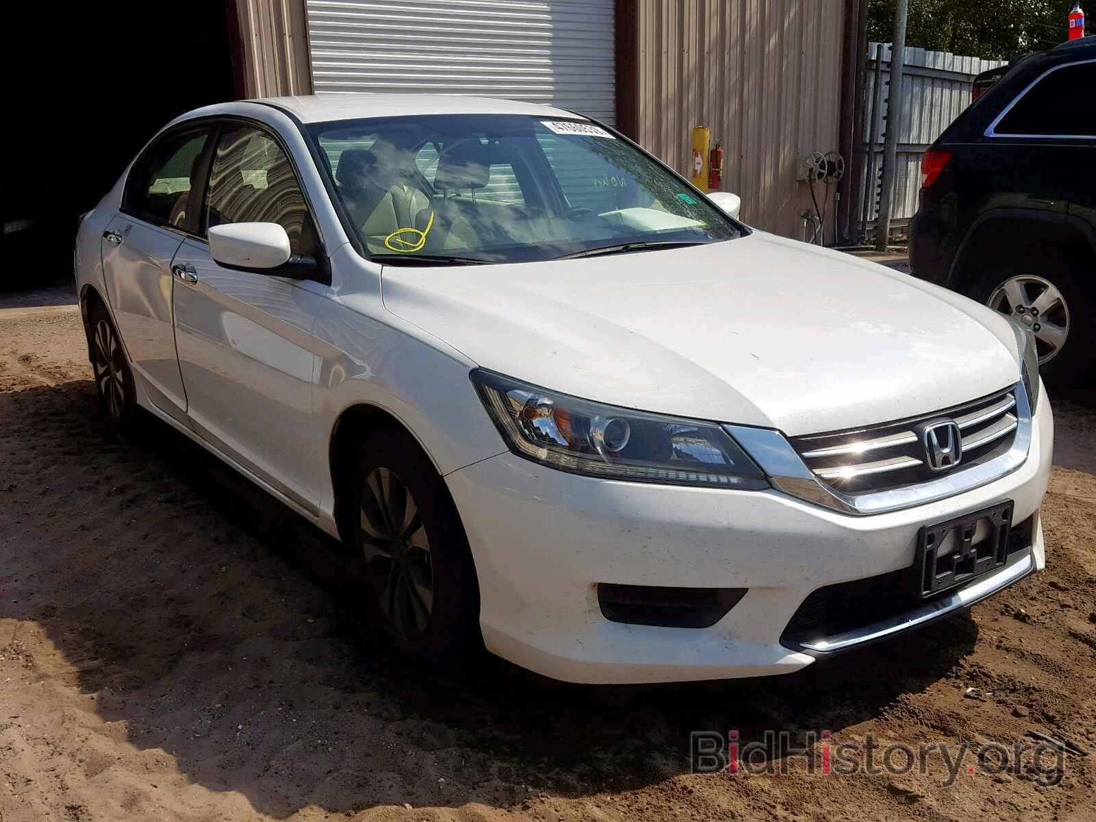 Photo 1HGCR2F34FA197159 - HONDA ACCORD LX 2015