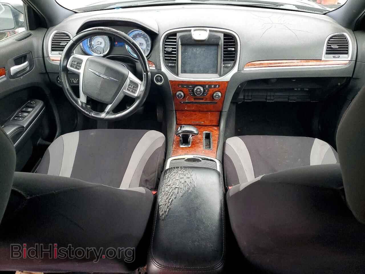 2012 CHRYSLER 300 - VIN: 2C3CCAAG3CH261438 - Фото 8