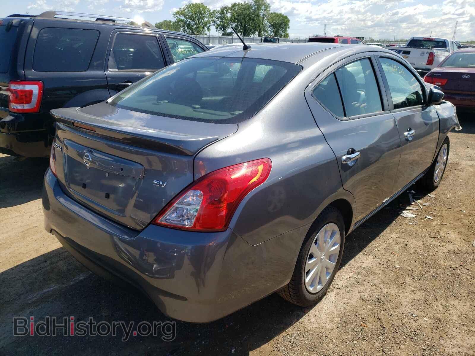2019 NISSAN VERSA - VIN: 3N1CN7AP3KL879814 - Photo 4