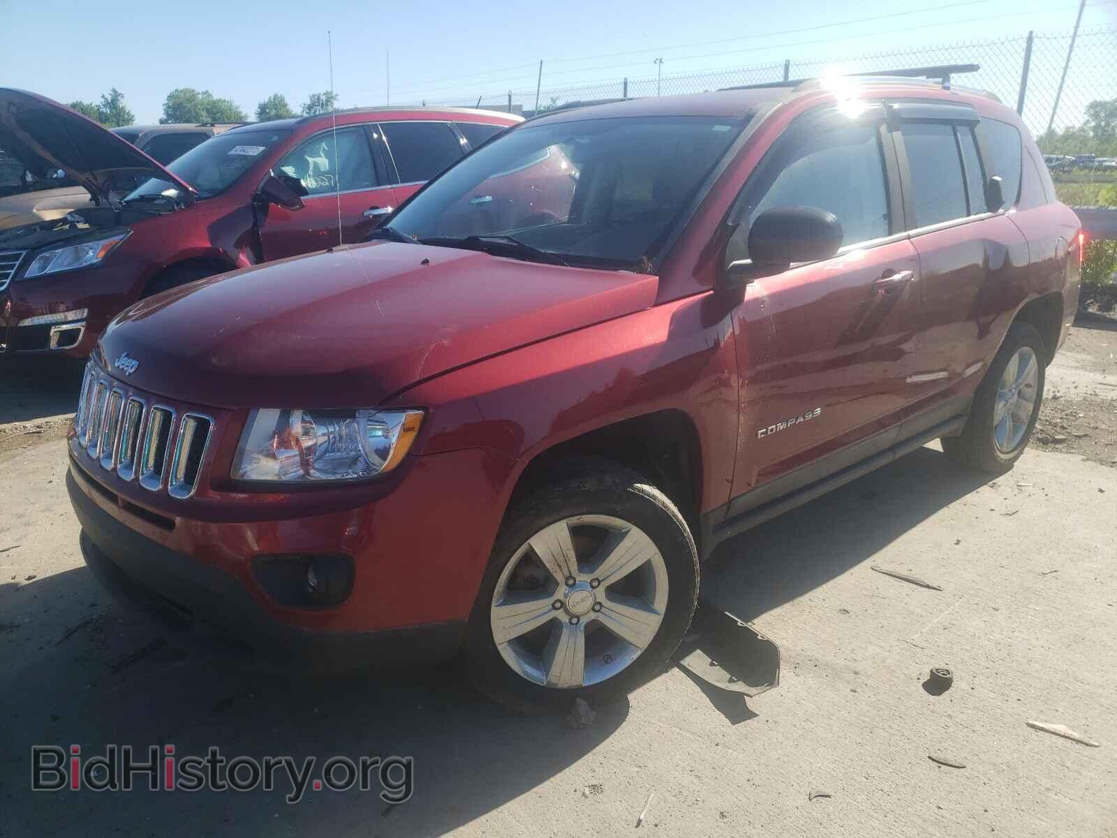 2011 JEEP COMPASS - VIN: 1J4NF1FB5BD145463 - Photo 2