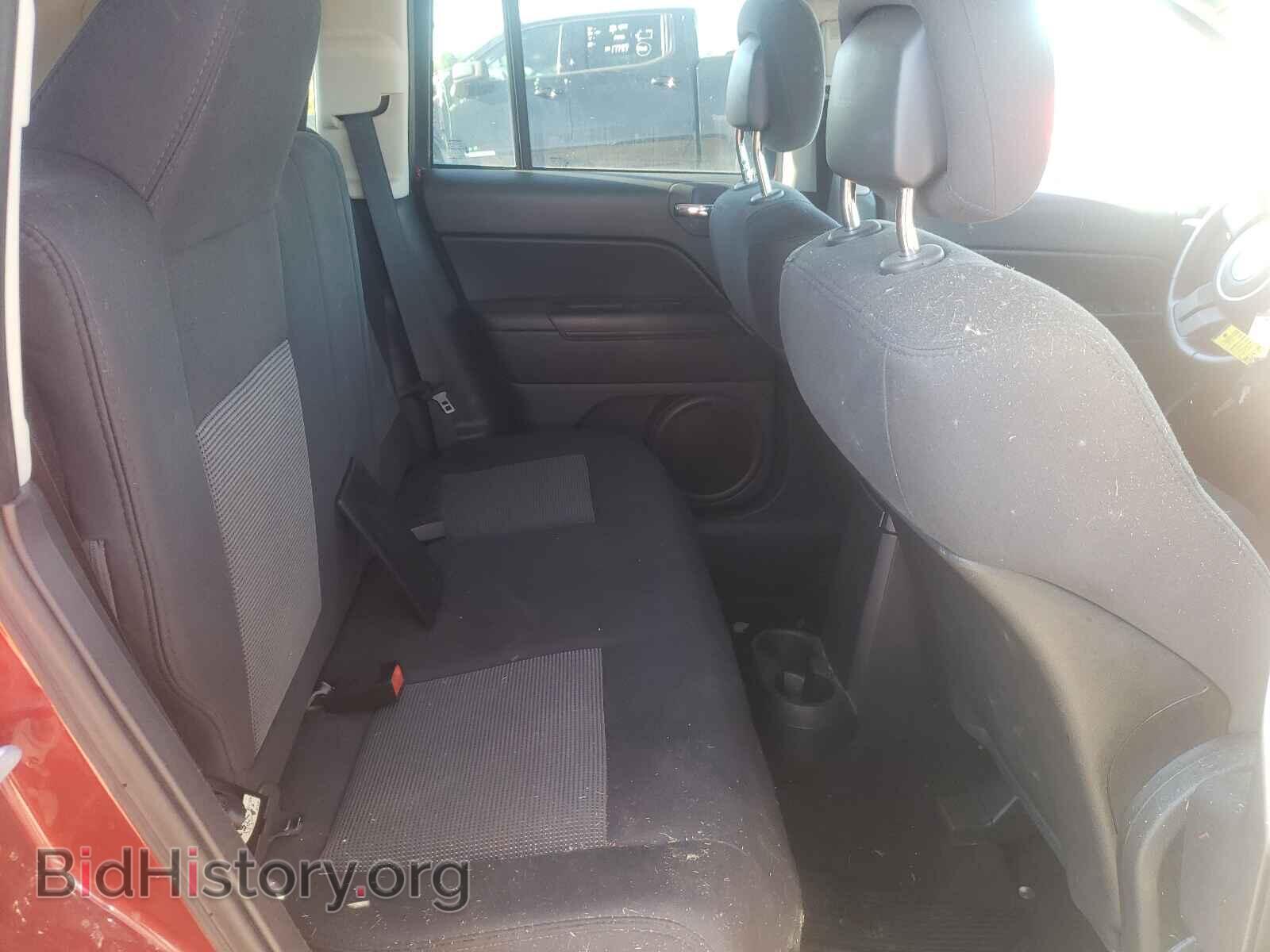 2011 JEEP COMPASS - VIN: 1J4NF1FB5BD145463 - Photo 6