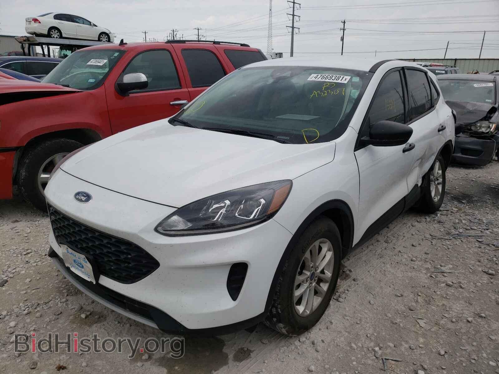 2020 FORD ESCAPE - VIN: 1FMCU0F60LUA32307 - Photo 2