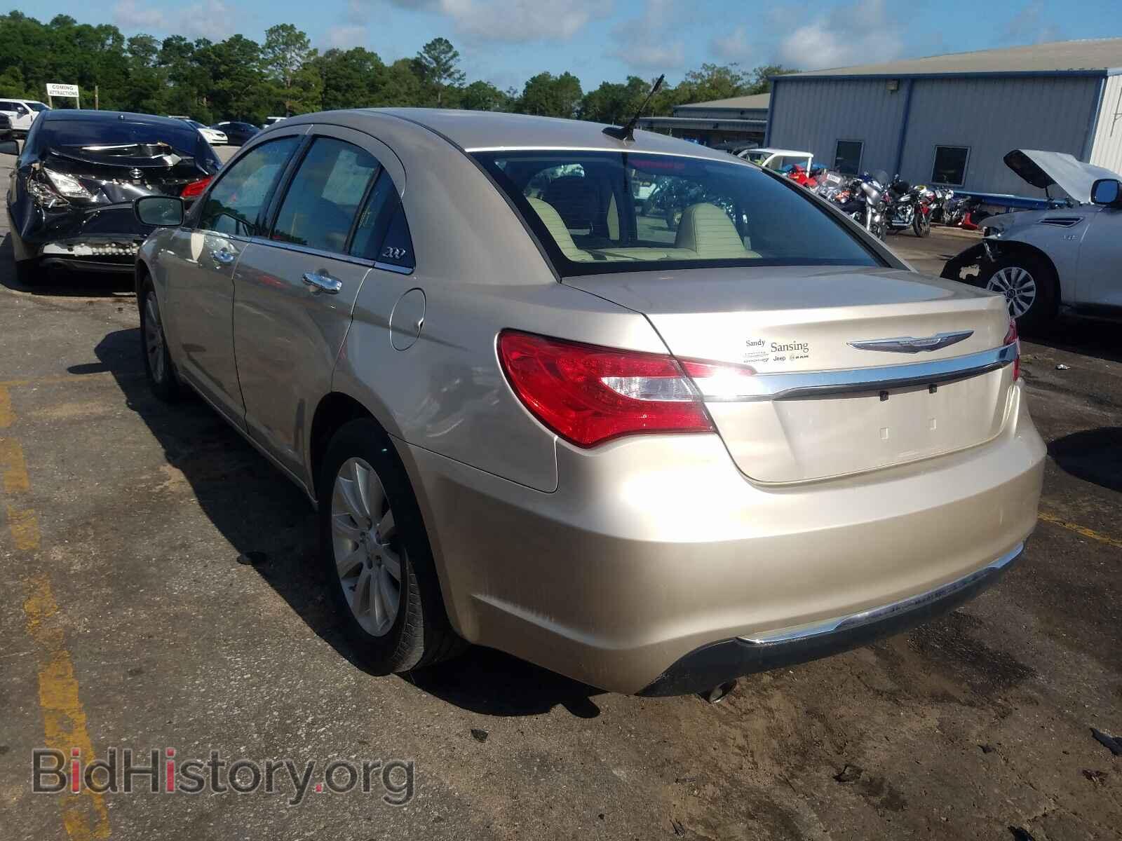 2013 CHRYSLER 200 - VIN: 1C3CCBCG3DN623585 - Photo 3
