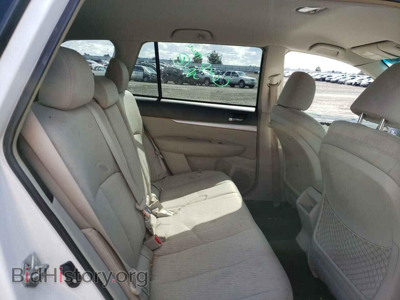 2012 SUBARU OUTBACK - VIN: 4S4BRCCC4C3240835 - Photo 11