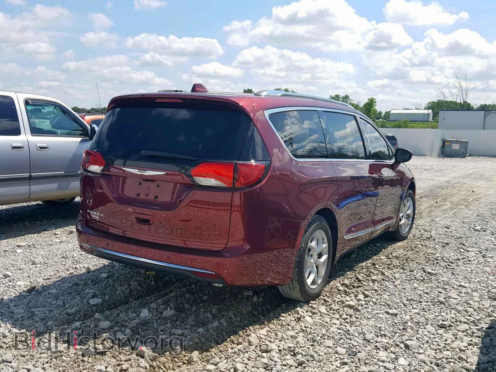 2019 CHRYSLER PACIFICA T - VIN: 2C4RC1EG8KR616192 - Photo 4