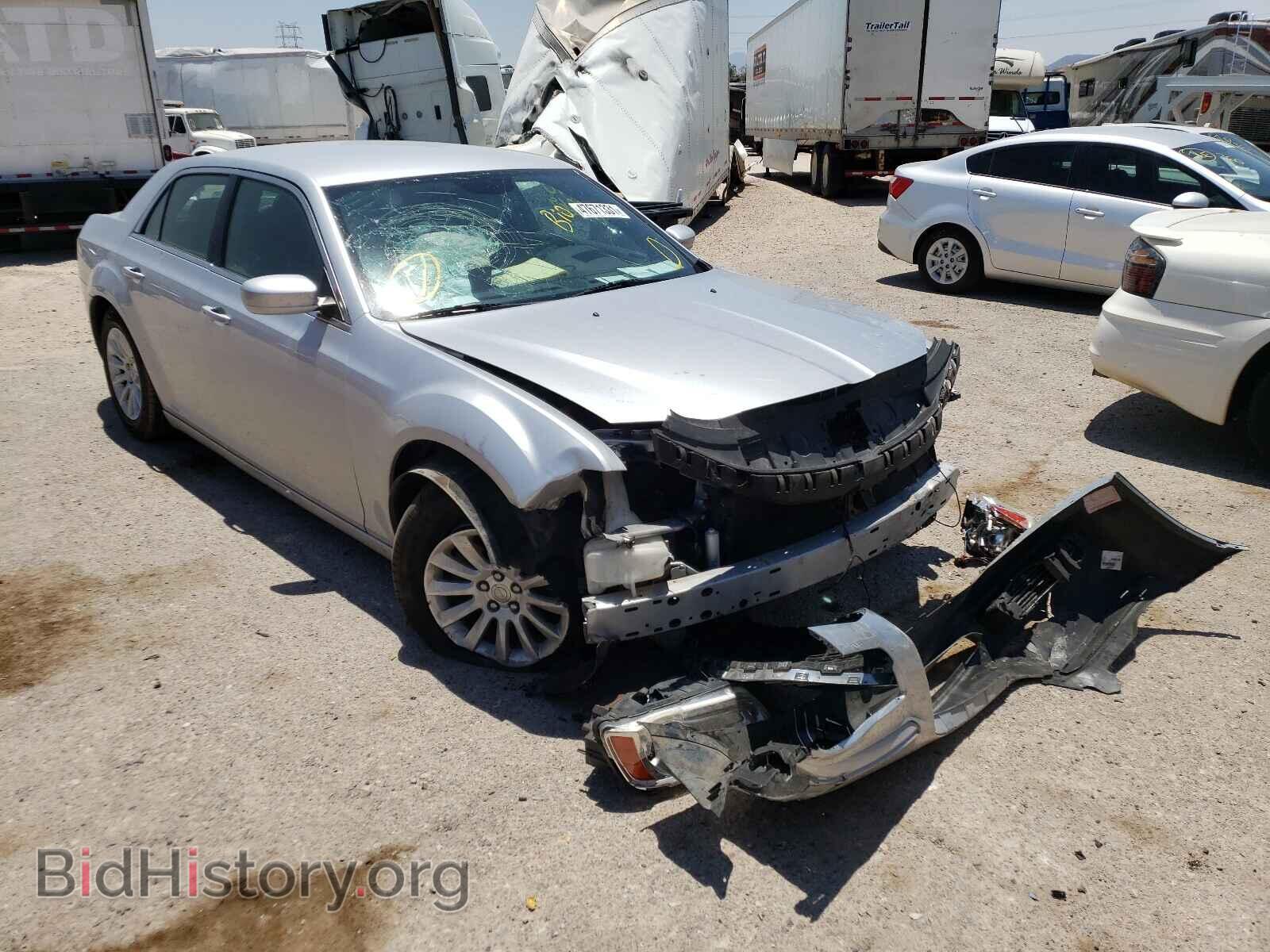 Фотография 2C3CCAAG3CH166460 - CHRYSLER 300 2012