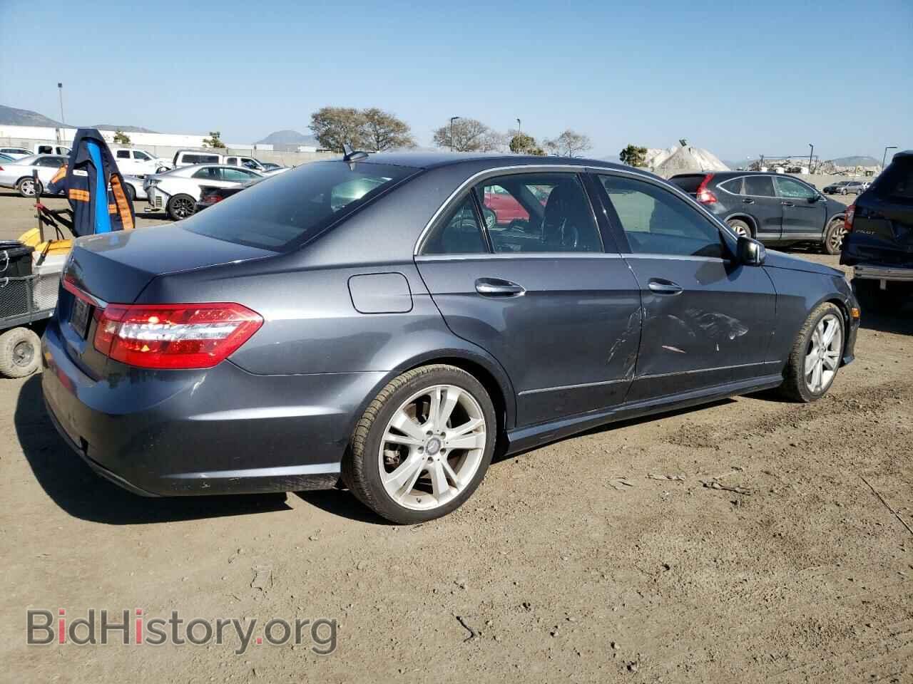 2013 MERCEDES-BENZ E-CLASS - VIN: WDDHF5KB3DA689860 - Фото 3
