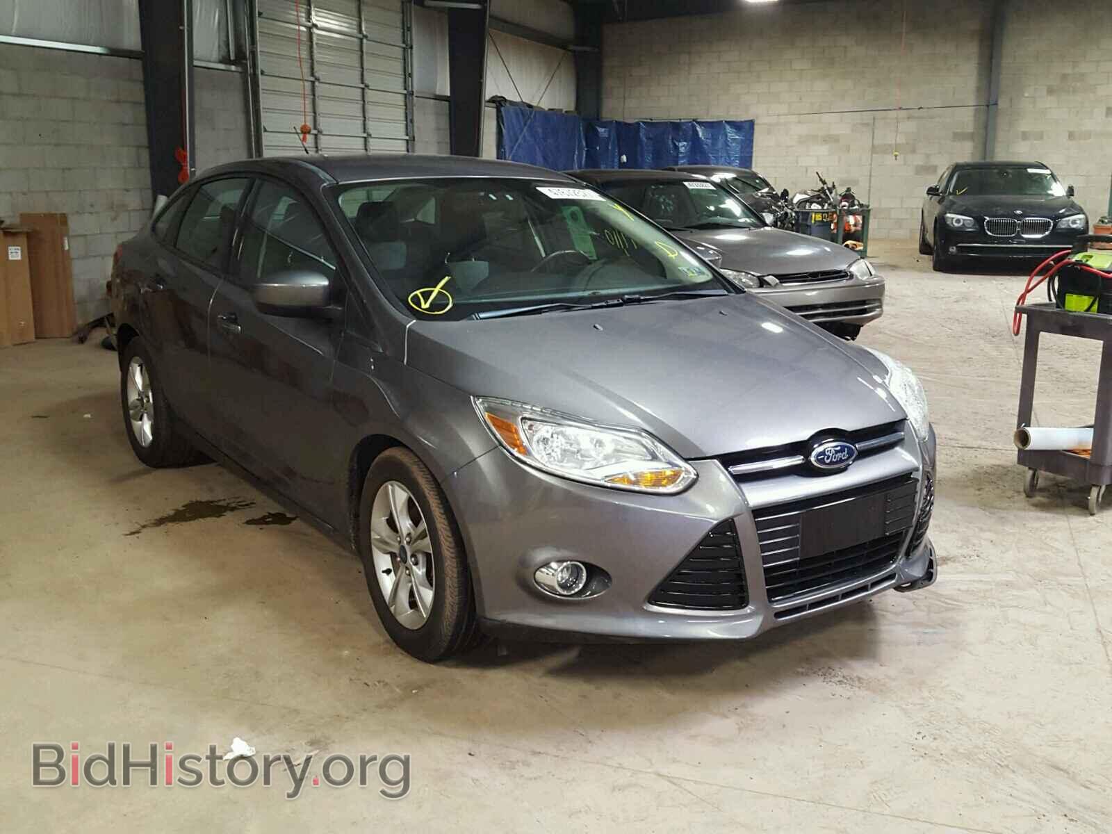 Photo 1FAHP3F21CL247108 - FORD FOCUS 2012