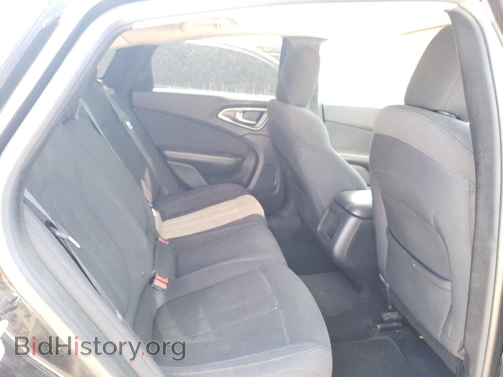 2016 CHRYSLER 200 - VIN: 1C3CCCAB7GN113337 - Photo 6